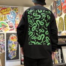 他の写真2: ※フリー在庫【 Life's a Beach 】SNAKE PATTERN L/S T-SHIRTS / BLACK x NEON GREEN