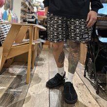 他の写真1: 【 Life's a Beach 】SKULL PATTERN SHORTS