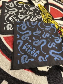 他の写真2: 【 Life's a Beach 】Snake Pattern Bandana / BLACK x BLUE