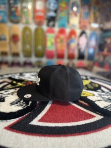 他の写真2: 【 Qee Original 】OG Logo 3D-Emb Snapback Cap（OLDSKATE ver.）