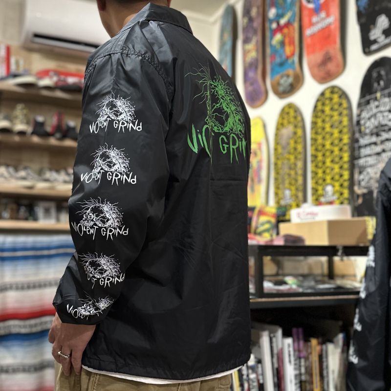 画像: ※10/16予約締切【 VIOLENT GRIND x QEE 】Qee別注 "PUSLOGO" COACH JACKET / BLACK