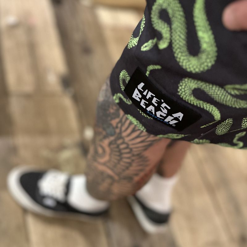 画像: 【 Life's a Beach 】SNAKE PATTERN SHORTS / BLACKxGREEN