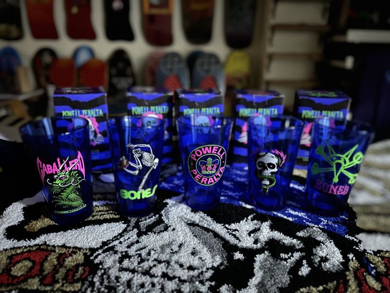 画像: 【 Powell Peralta 】SUPREME PINT GLASS