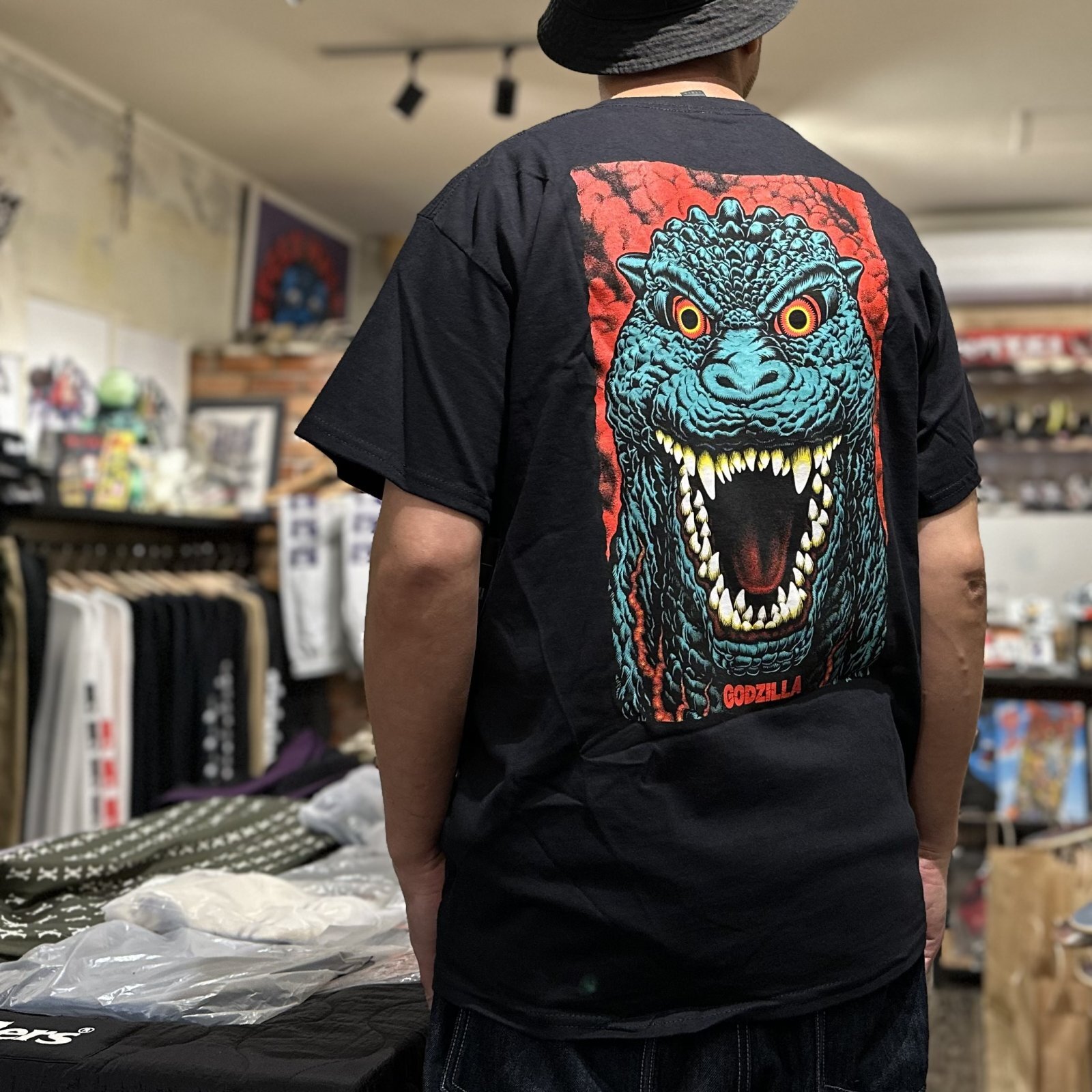 画像: 【 Santa Cruz Skateboards 】GODZILLA vs SANTA CRUZ / DESTROYER TEE