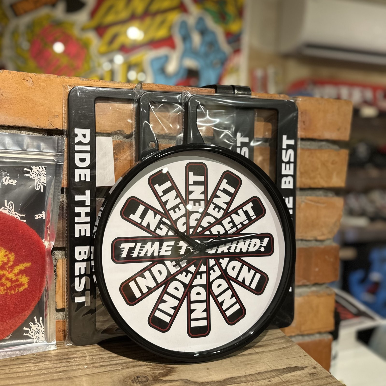 画像: 【 Independent trucks 】Indy Time To Grind Clock