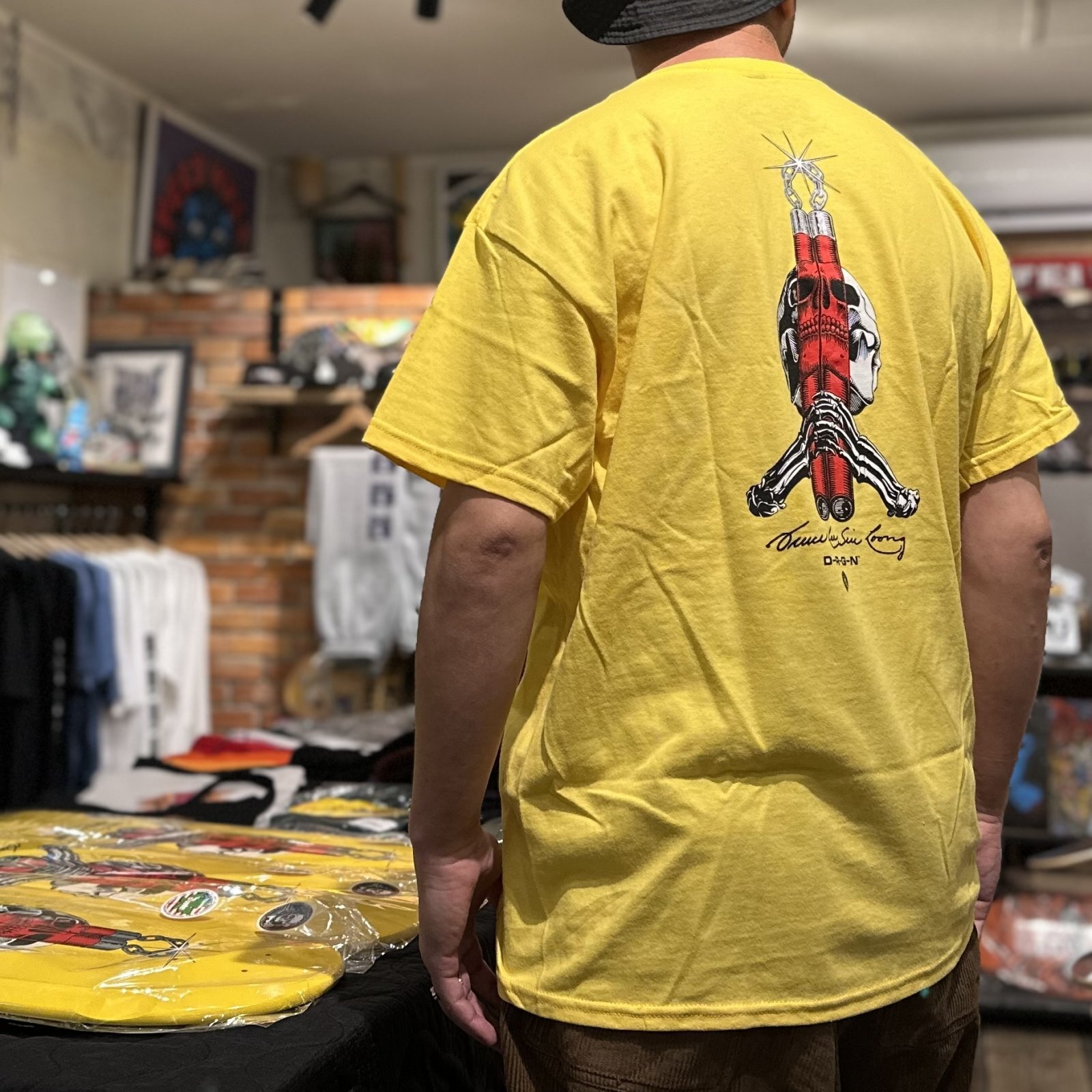 画像: 【 Powell Peralta 】BRUCE LEE x SKULL&NUNCHACK TEE / YELLOW