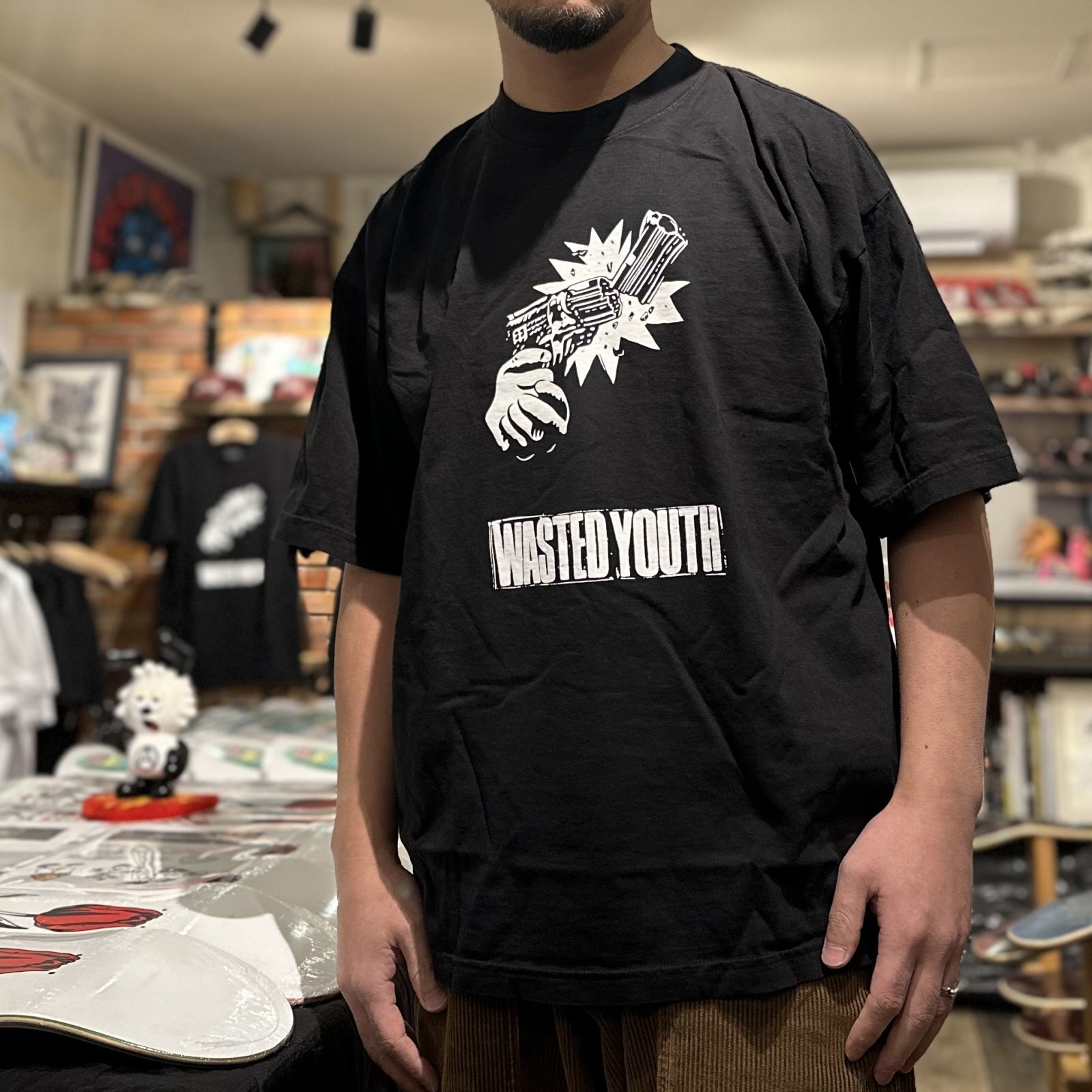 画像: 【 VERDY 】Wasted Youth / GUN Tee（Black）